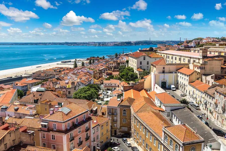 Buying Property in Portugal as a Foreigner in 2025: The Ultimate Guide