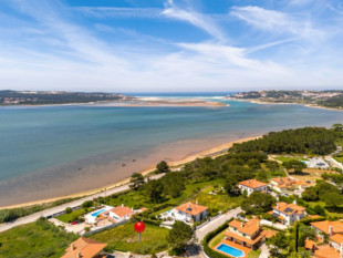 O melhor terreno junto à Lagoa de Óbidos - Foz do Arelho!, Property for sale in BL931