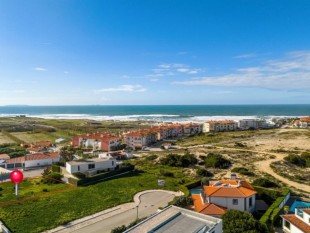 Plot on the Silver Coast - Praia Del Rey Golf & Beach Resort, Property for sale in BL1166