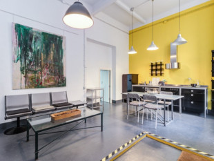 Commercial space in Sé, Lisbon ideal for a Loft, Property for sale in Lisbon, Lisbon, BL1192