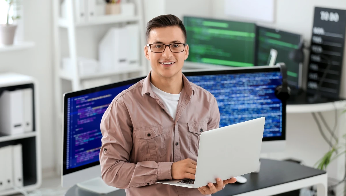 Young Portuguese graduate ready to work for a startup in Lisbon.